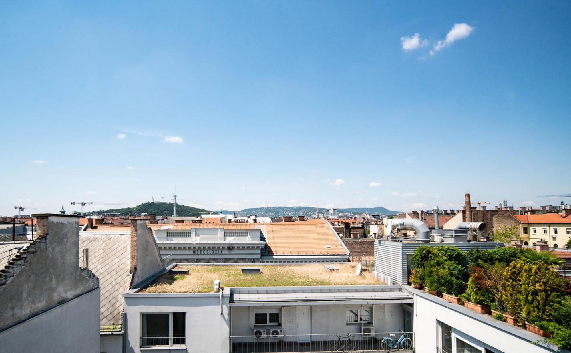 Free Parking- Gellert View Apartment 4Ppl 부다페스트 외부 사진