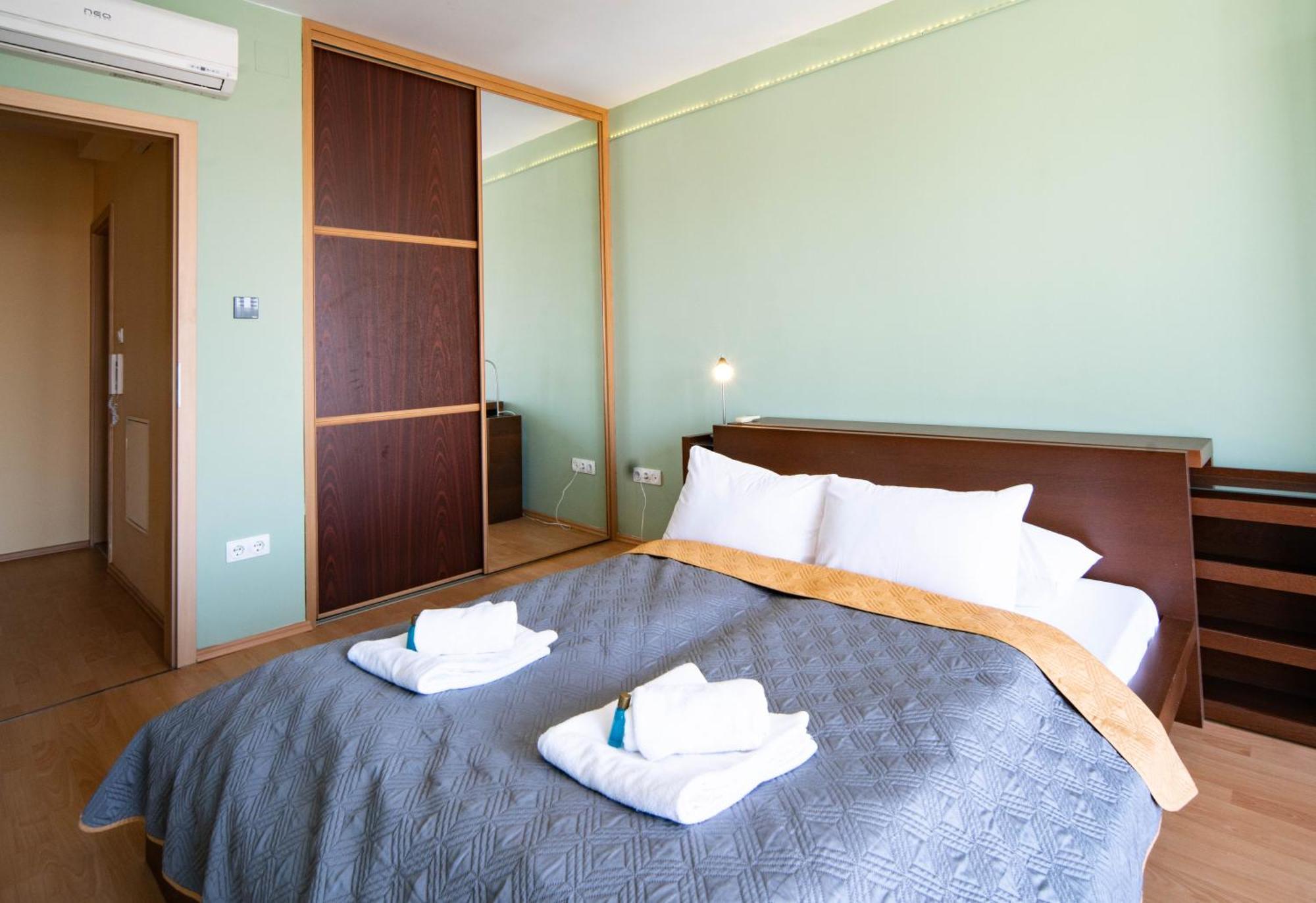 Free Parking- Gellert View Apartment 4Ppl 부다페스트 외부 사진
